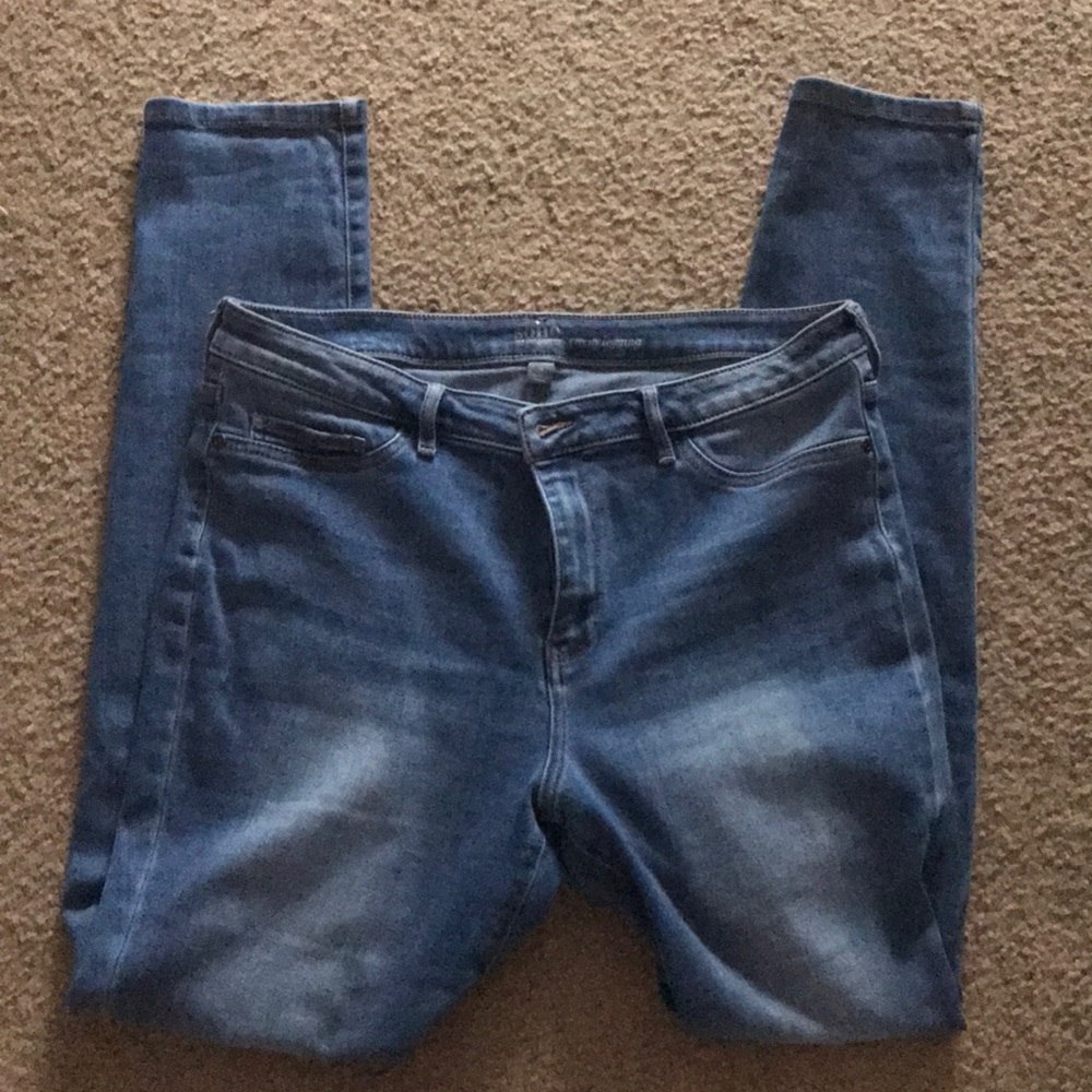 SoHo curvy jeggings size 16